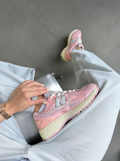 New Balance 1906U Lunar New Year Shell Pink - oceanhype - 