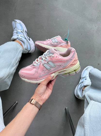 New Balance 1906U Lunar New Year Shell Pink - oceanhype - 