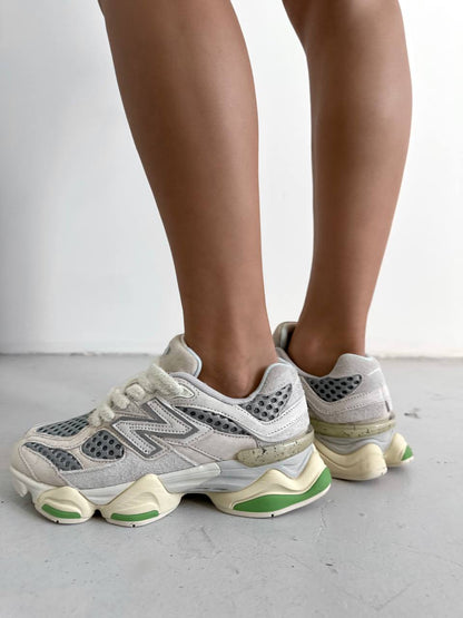 New Balance 9060 Bricks & Wood - oceanhype - 