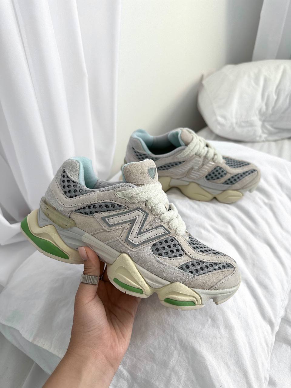 New Balance 9060 Bricks & Wood - oceanhype - 