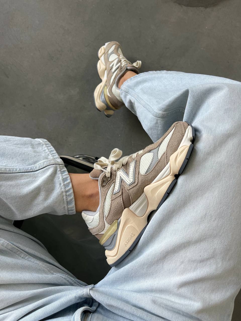 New Balance 9060 Beige - oceanhype - 