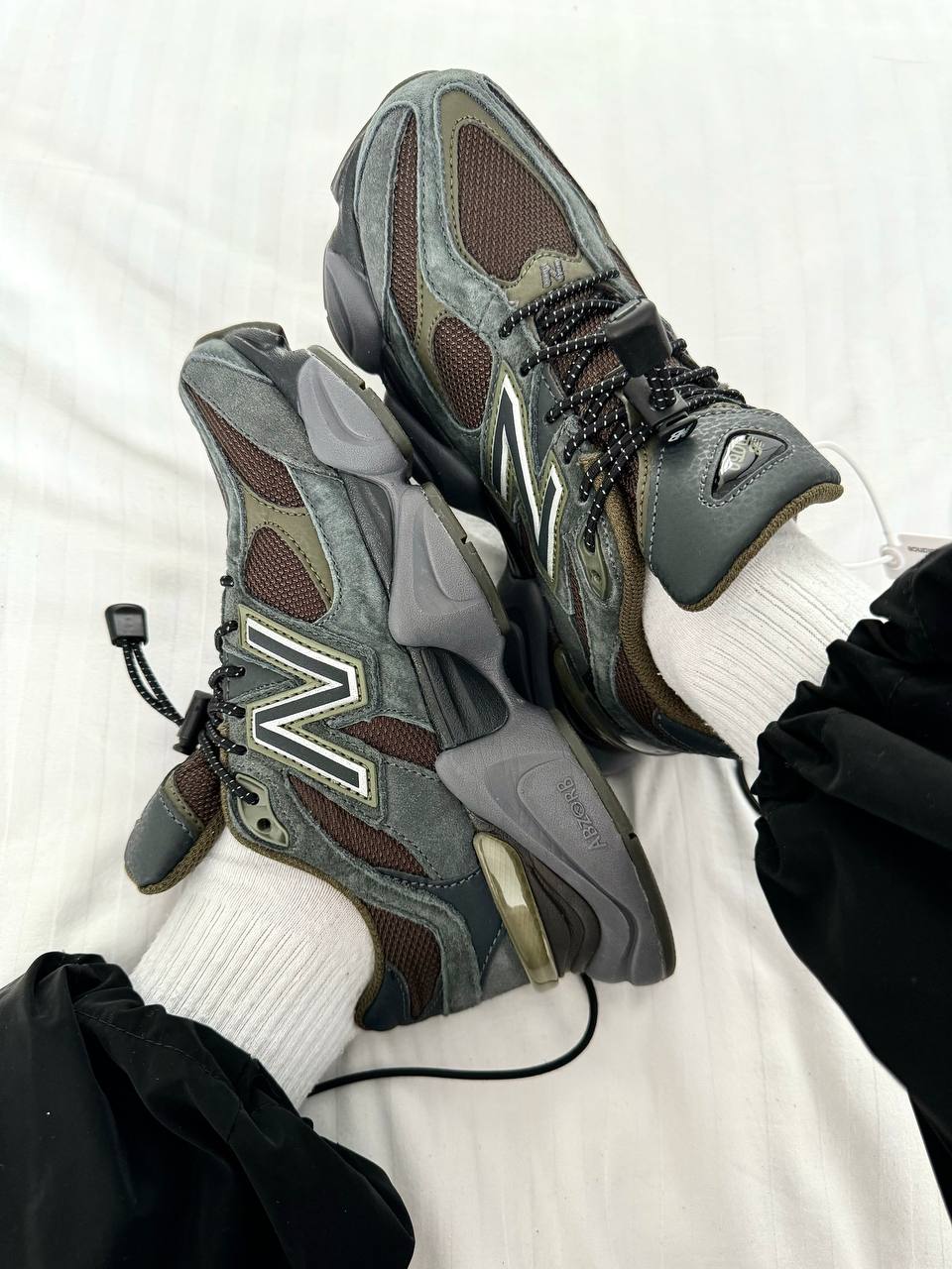 New Balance 9060 Blacktop Dark Moss - oceanhype - 