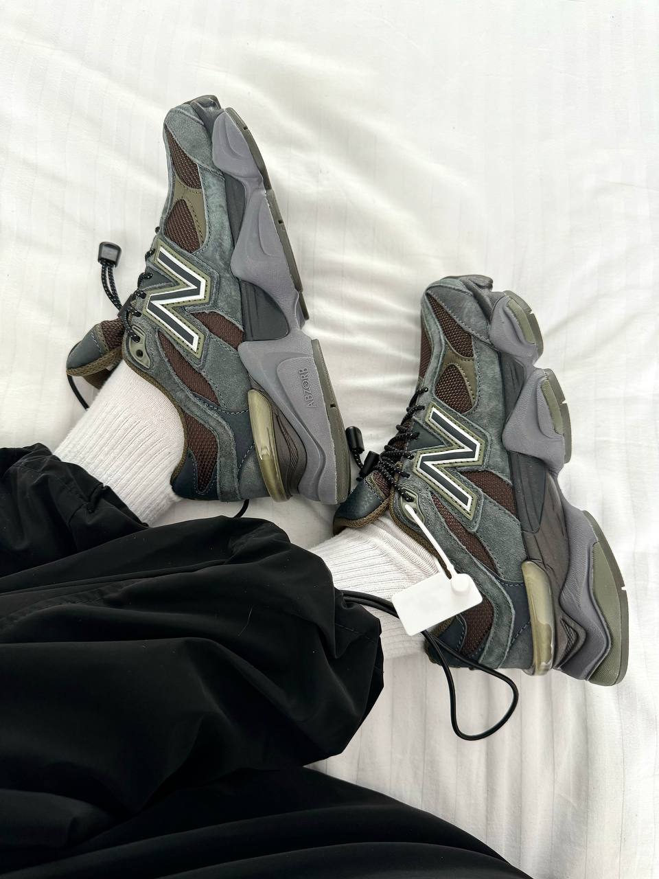 New Balance 9060 Blacktop Dark Moss - oceanhype - 