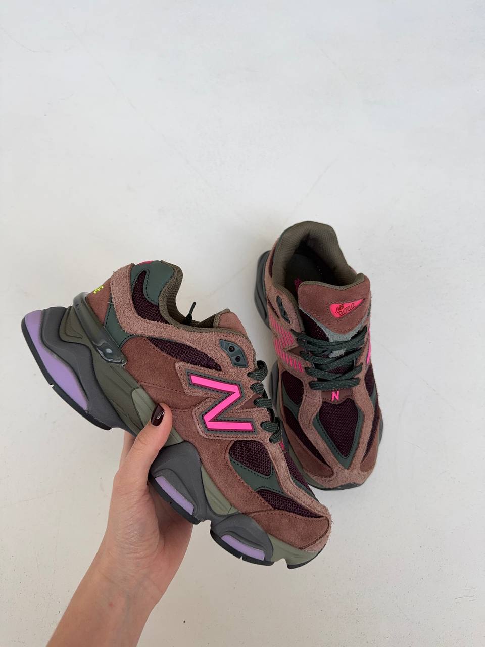 New Balance 9060 Burgundy - oceanhype - 