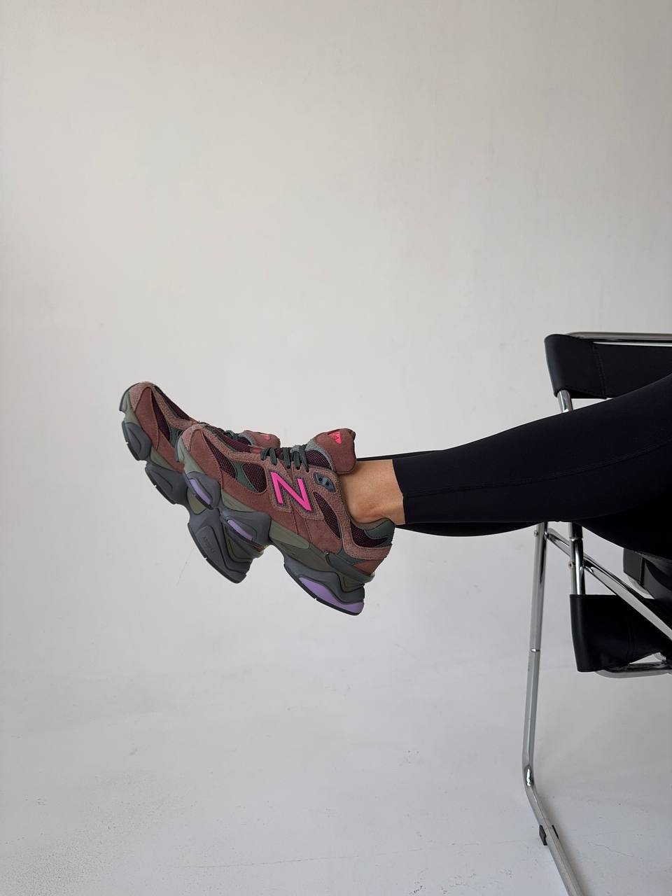 New Balance 9060 Burgundy - oceanhype - 