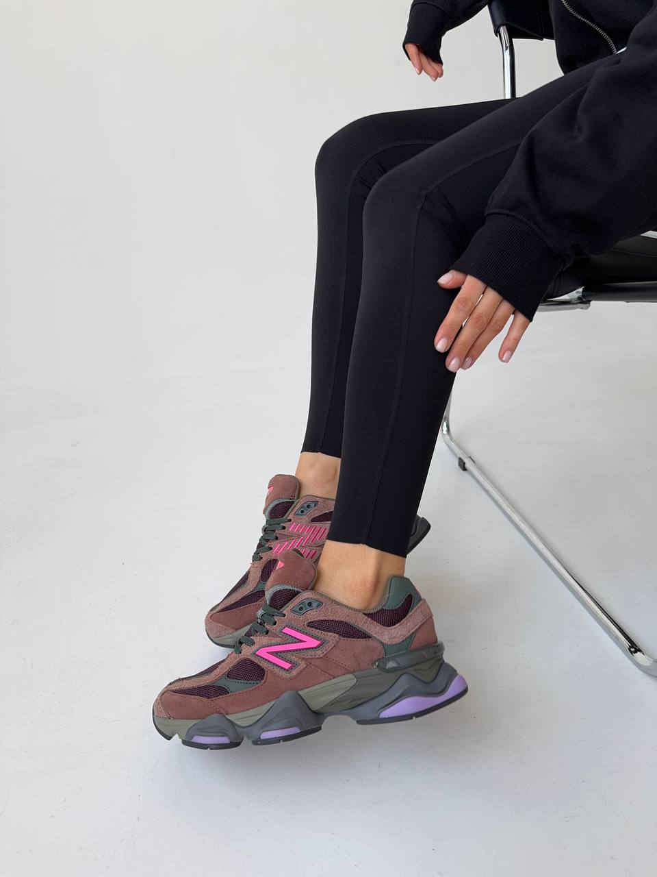 New Balance 9060 Burgundy - oceanhype - 