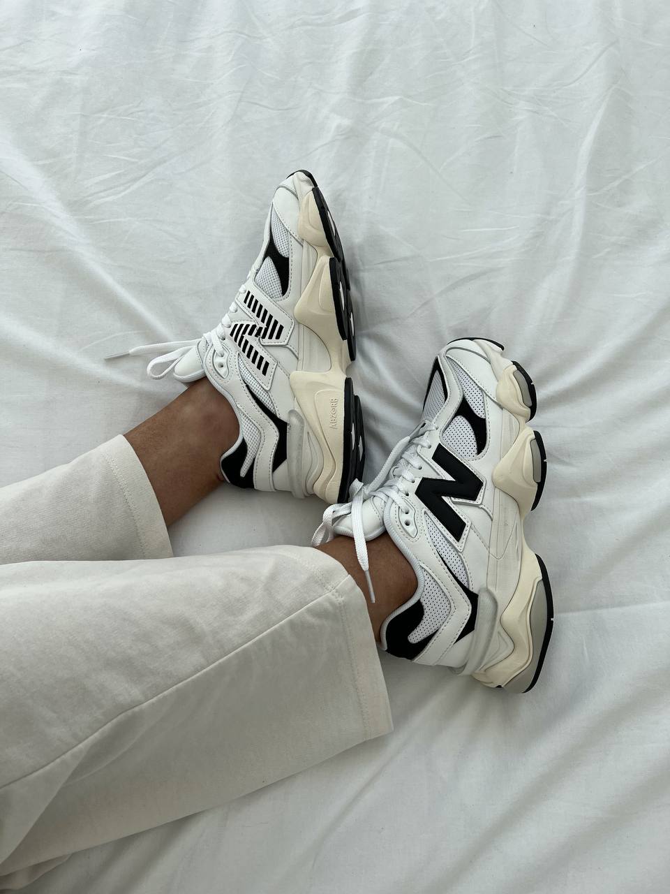 New Balance 9060 White Black - oceanhype - 
