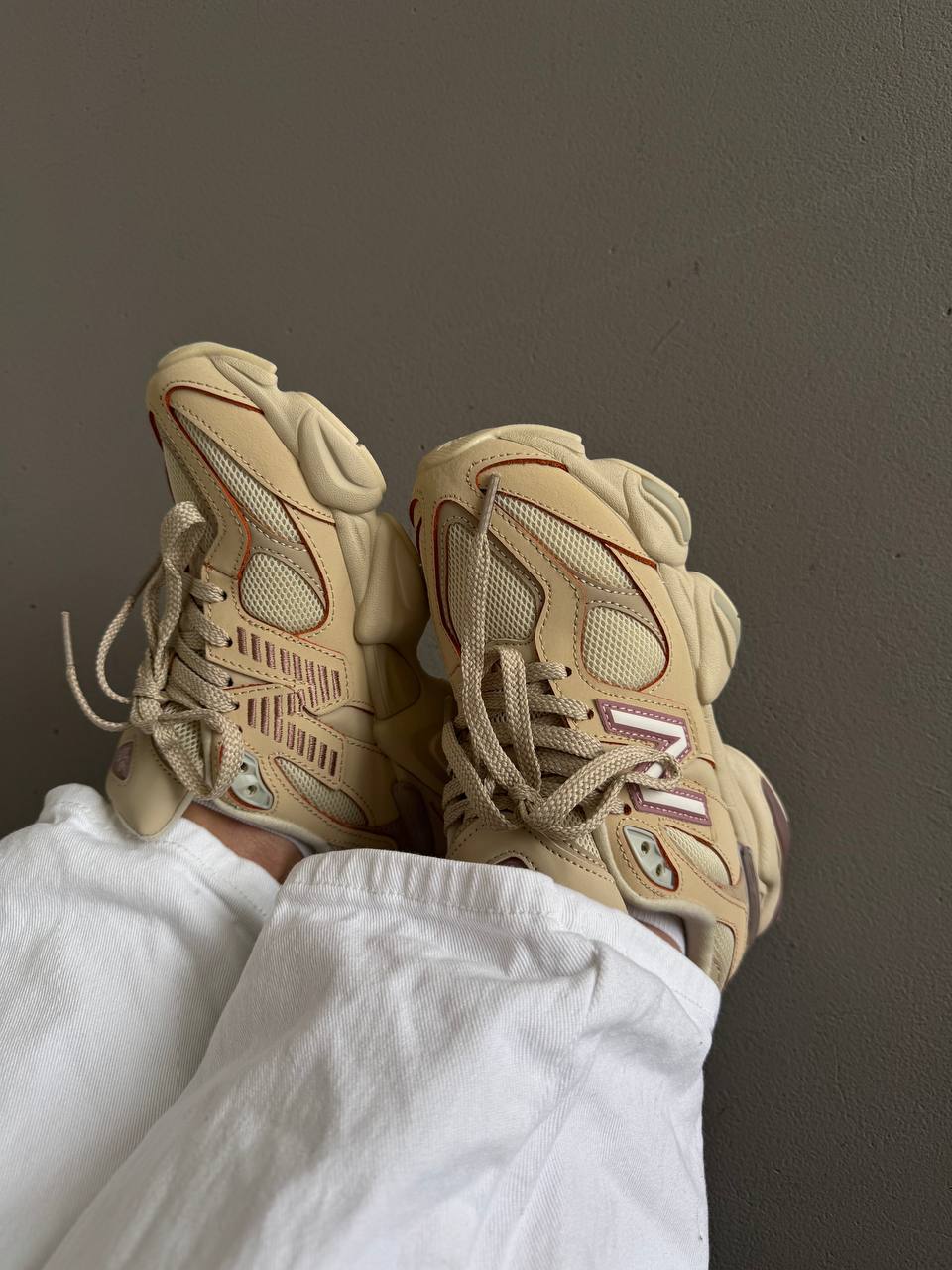 New Balance 9060 Bone Sparrow - oceanhype - 