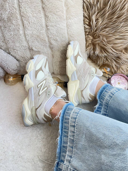 New Balance 9060 Light Beige - oceanhype - 