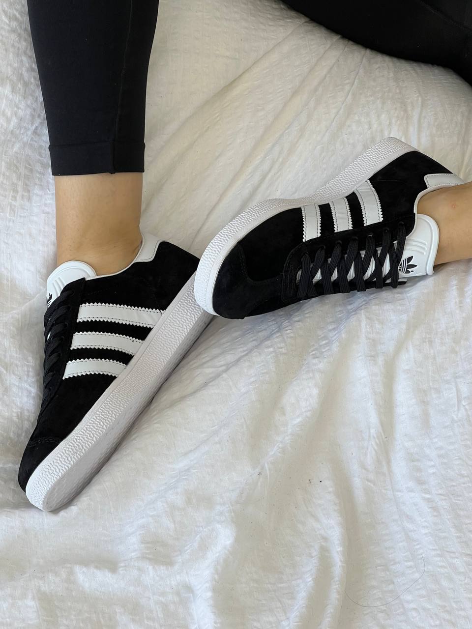 Adidas Gazelle Black White - Gold Metallic - oceanhype - 