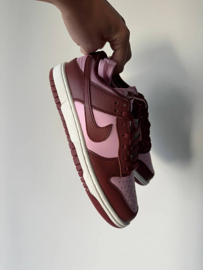 Nike SB Dunk Low Bordo Pink - oceanhype - 