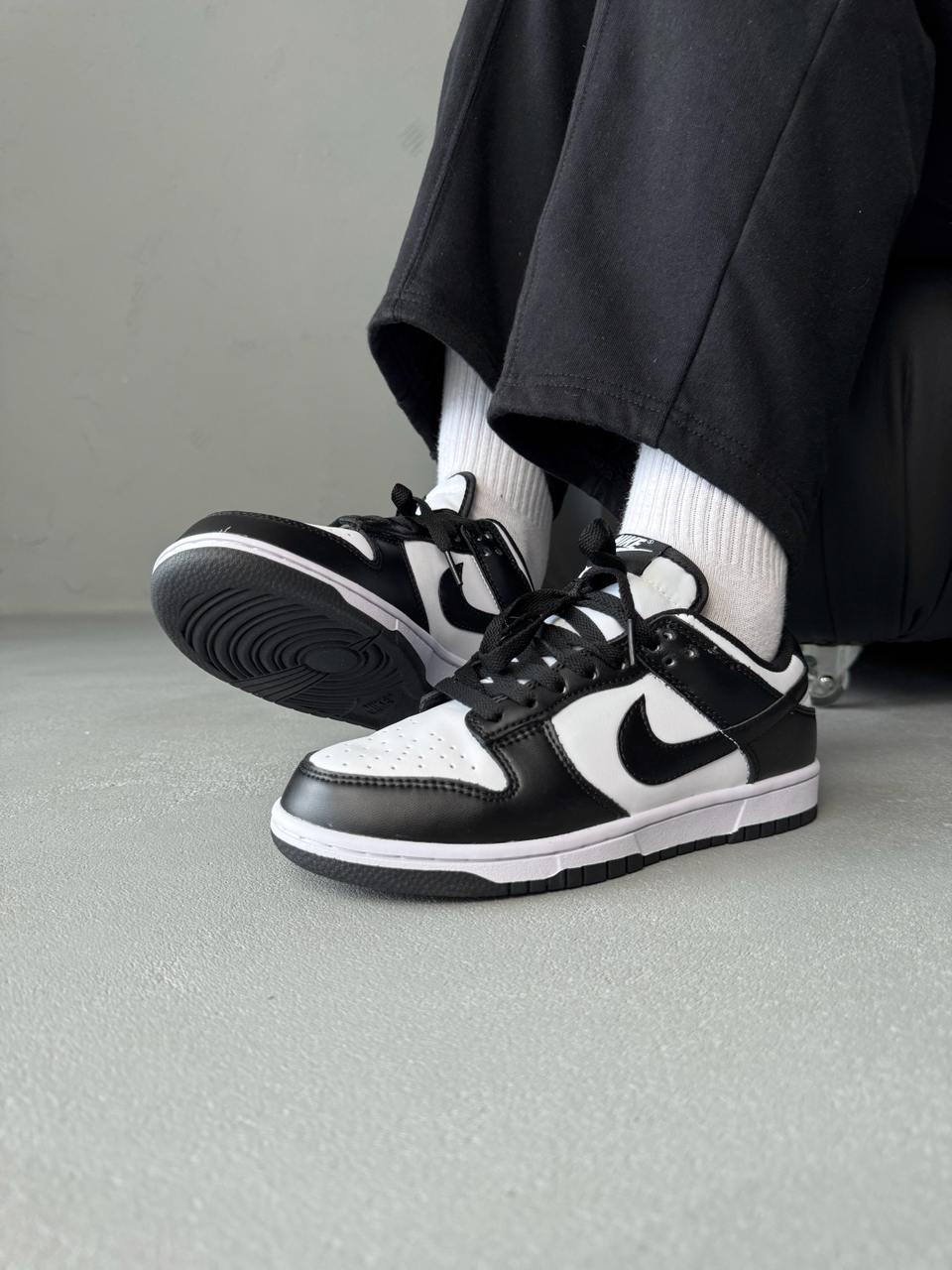 Nike Dunk Low Retro White Black - oceanhype - 