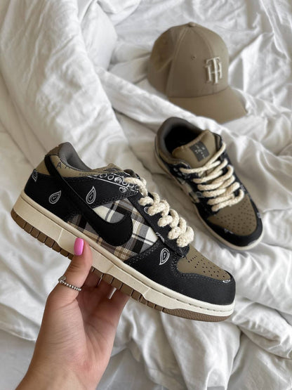 Nike SB Dunk Low x Travis Scott Cactus Jack - oceanhype - 