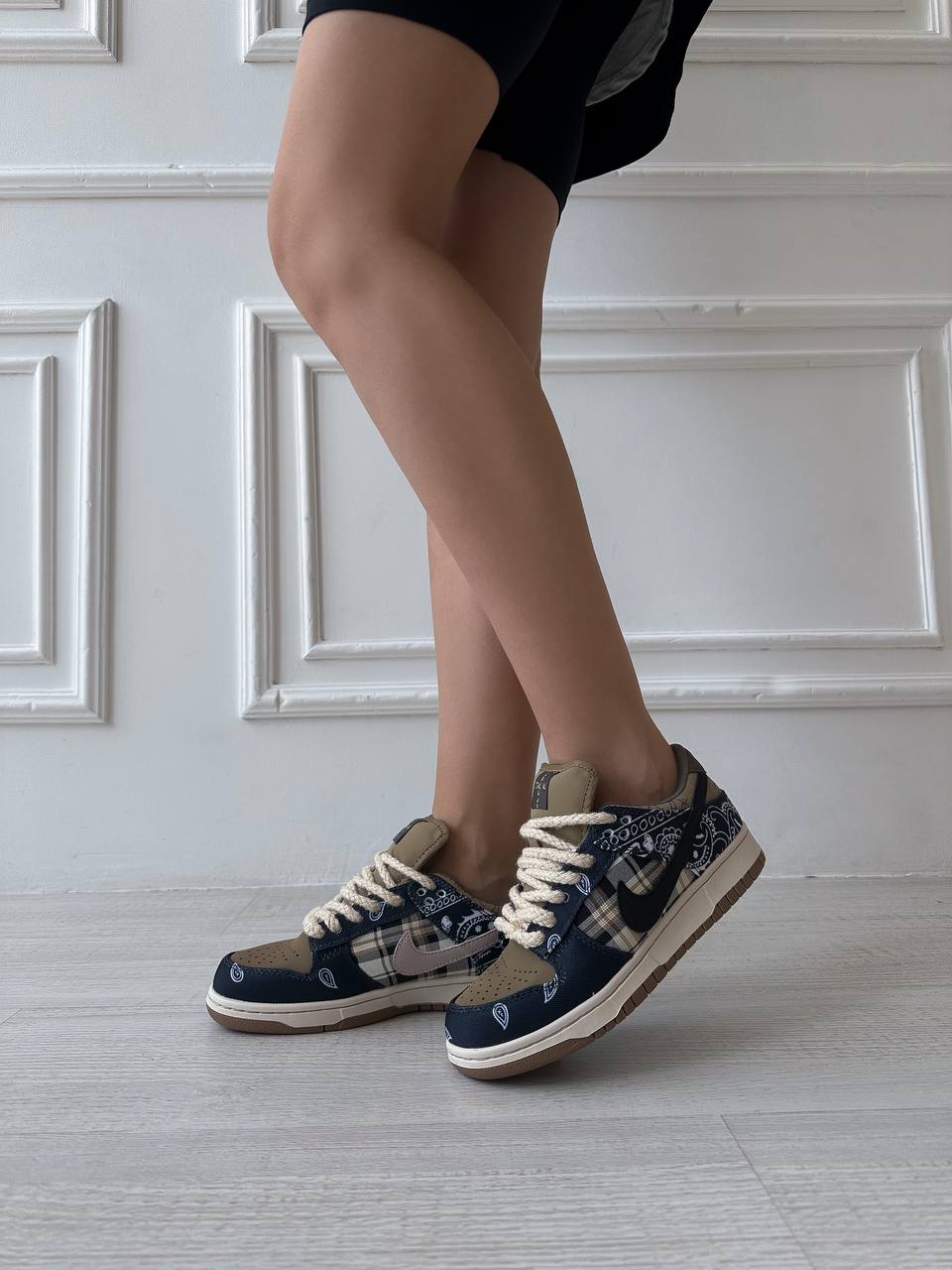 Nike SB Dunk Low x Travis Scott Cactus Jack - oceanhype - 