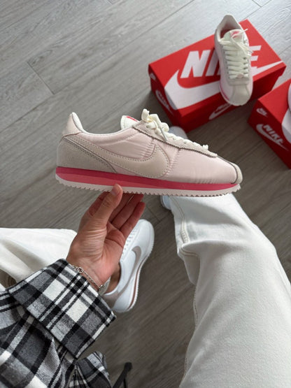 Nike Cortez Light Soft Pink Coral - oceanhype - 