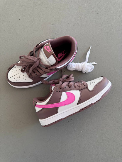 Nike SB Dunk Low Smokey Mauve - oceanhype - 