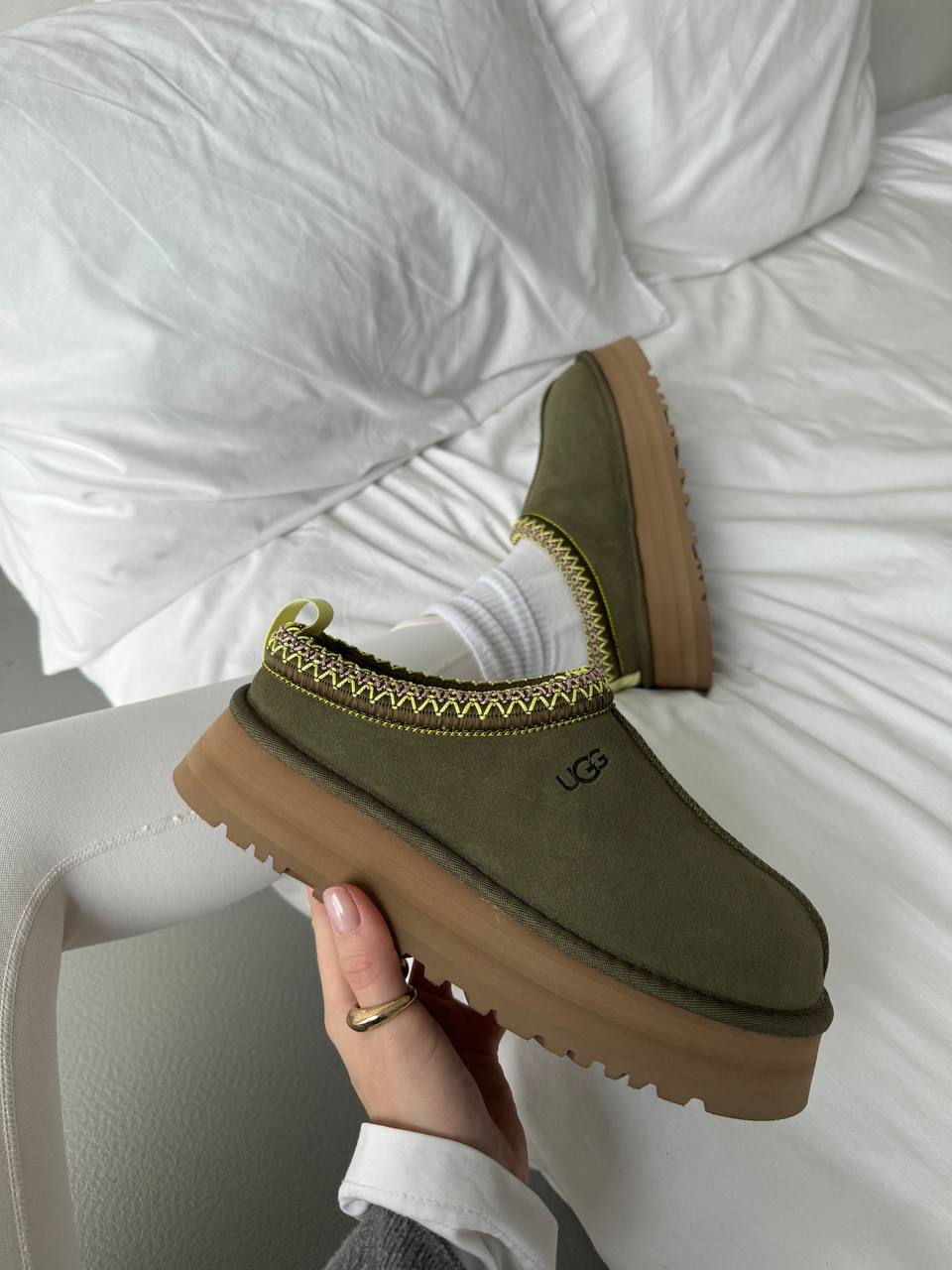 UGG Tasman Platform Burnt Olive - oceanhype - 