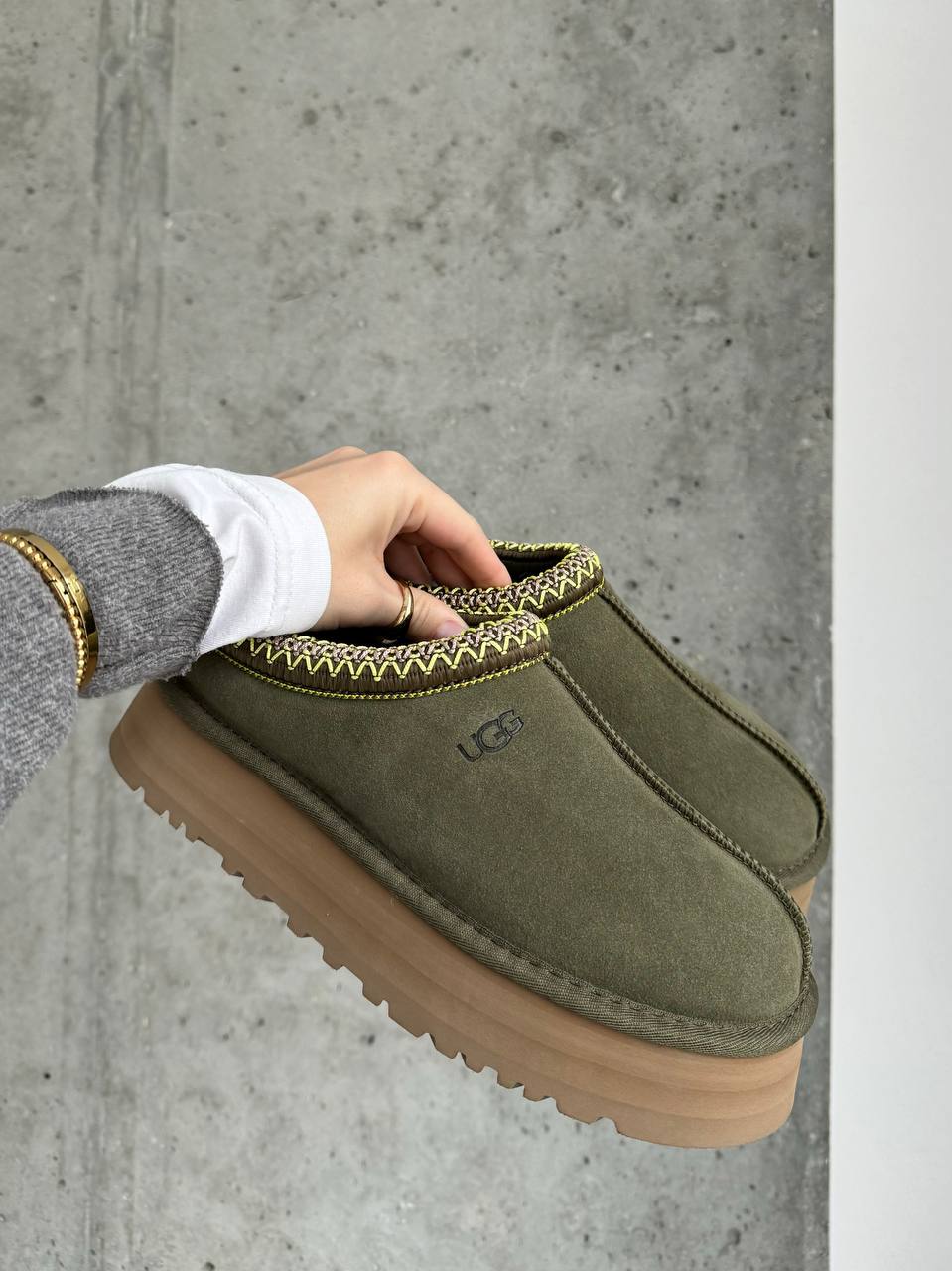 UGG Tasman Platform Burnt Olive - oceanhype - 