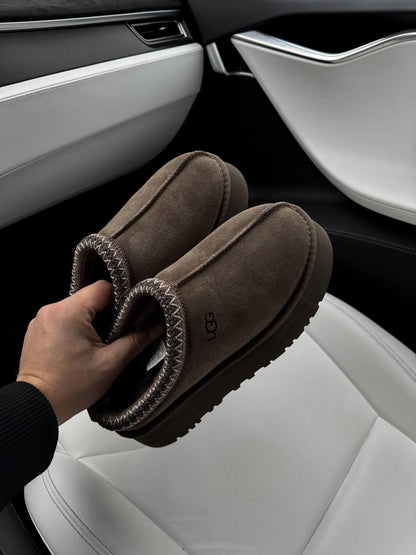 UGG Tasman Platform Slippers Hickory - oceanhype - 