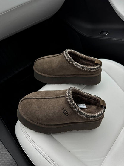 UGG Tasman Platform Slippers Hickory - oceanhype - 
