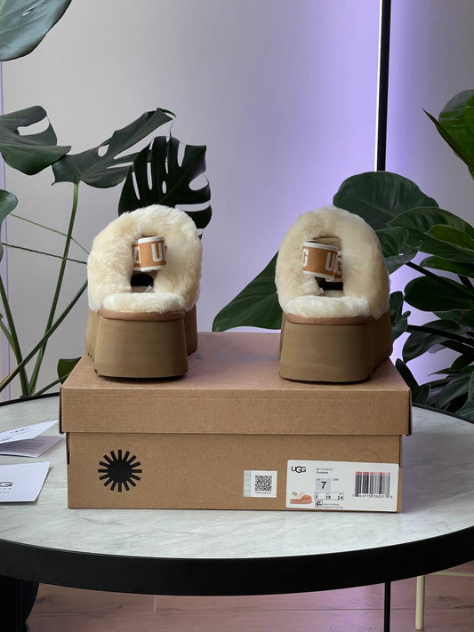 UGG Funkette Platform Chestnut - oceanhype - 