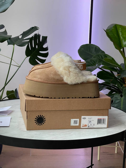 UGG Funkette Platform Chestnut - oceanhype - 