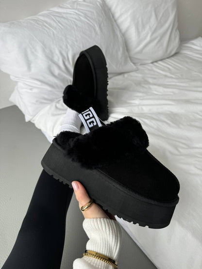UGG Funkette Platform Black - oceanhype - 