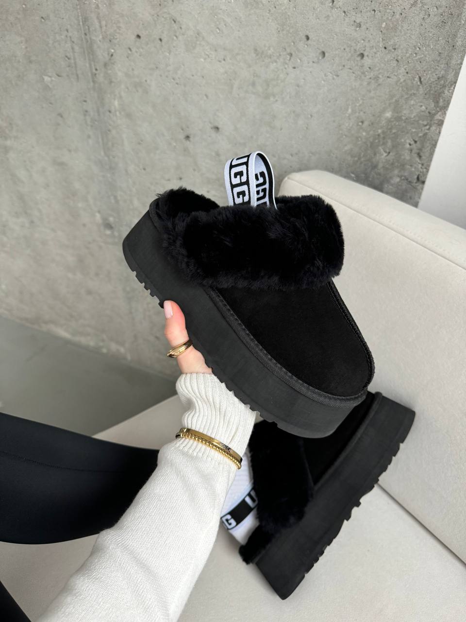 UGG Funkette Platform Black - oceanhype - 