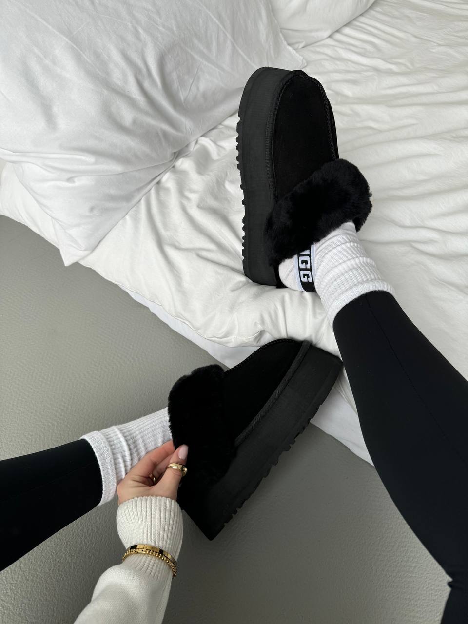 UGG Funkette Platform Black - oceanhype - 