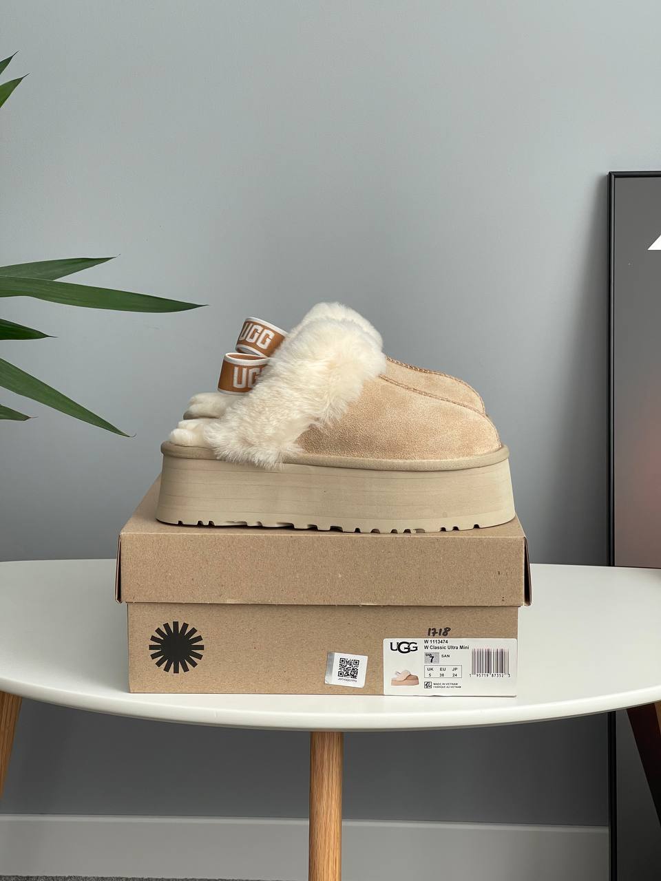 UGG Funkette Slipper Platform Sand - oceanhype - 