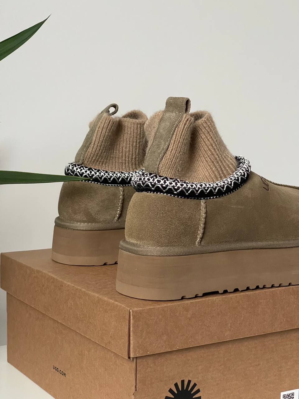 UGG Tasman Platform Sock Khaki - oceanhype - 