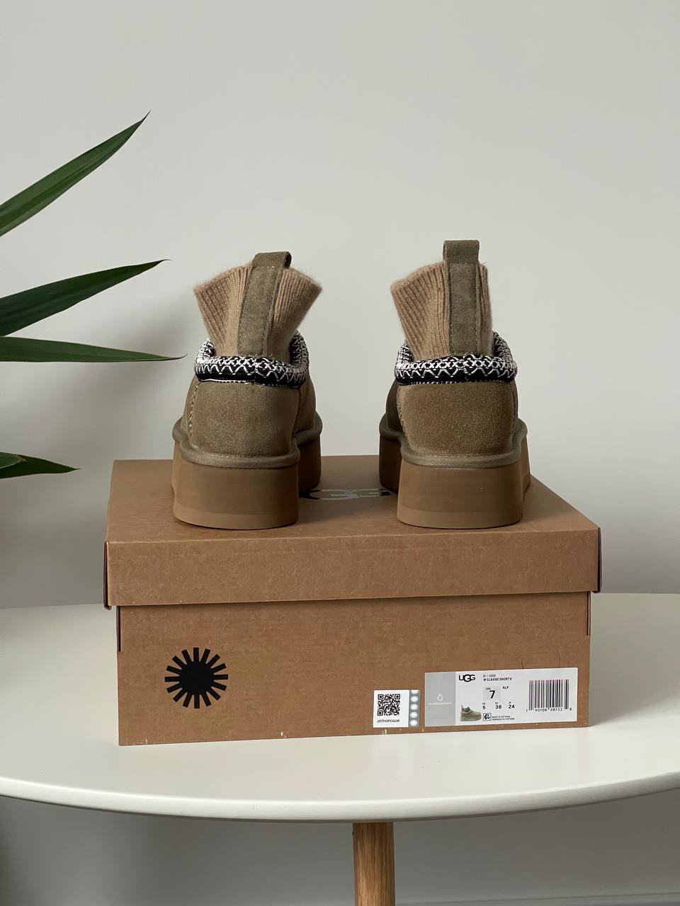 UGG Tasman Platform Sock Khaki - oceanhype - 