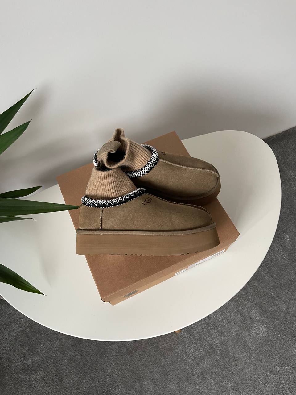 UGG Tasman Platform Sock Khaki - oceanhype - 