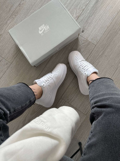 Nike Air Force 1 Low White '07 - oceanhype - 