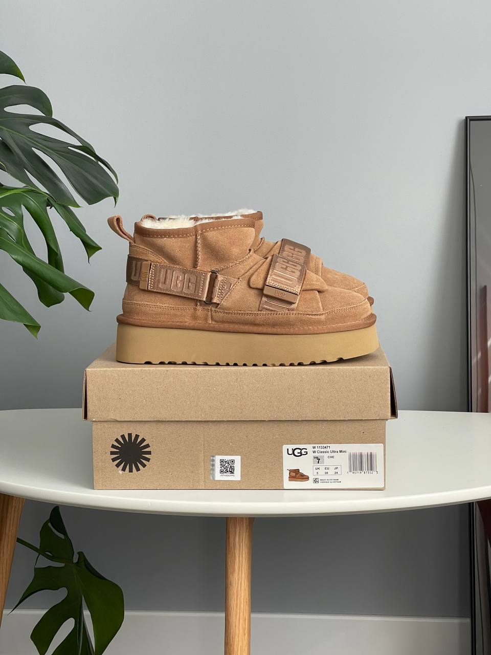 UGG Ultra Mini Platform Hybrid Boots - oceanhype - 