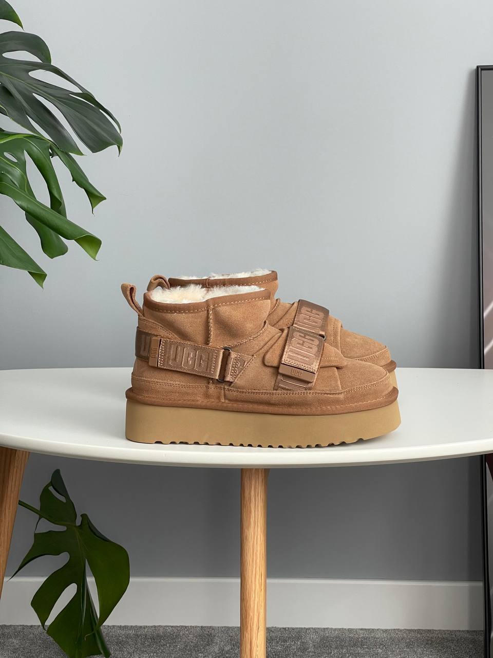 UGG Ultra Mini Platform Hybrid Boots - oceanhype - 