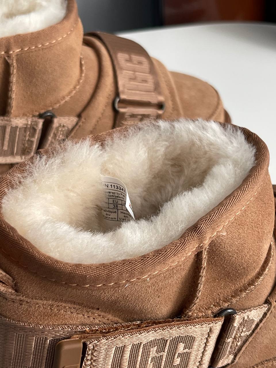 UGG Ultra Mini Platform Hybrid Boots - oceanhype - 