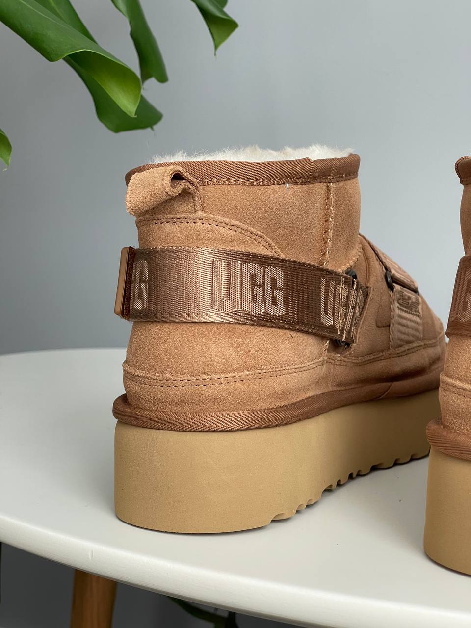 UGG Ultra Mini Platform Hybrid Boots - oceanhype - 