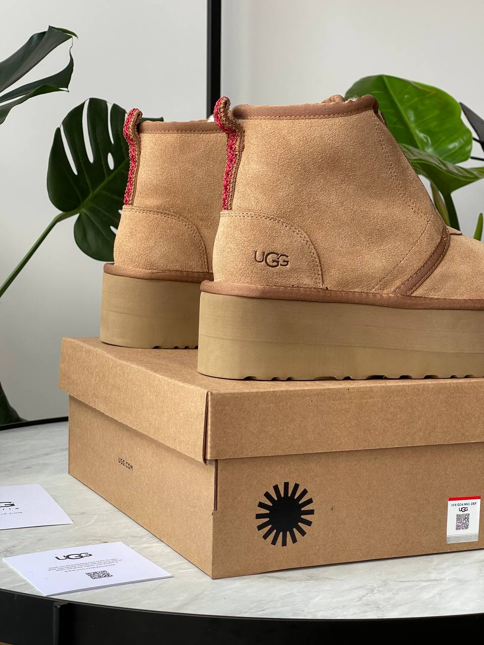UGG Neumel Platform Zip Chestnut - oceanhype - 