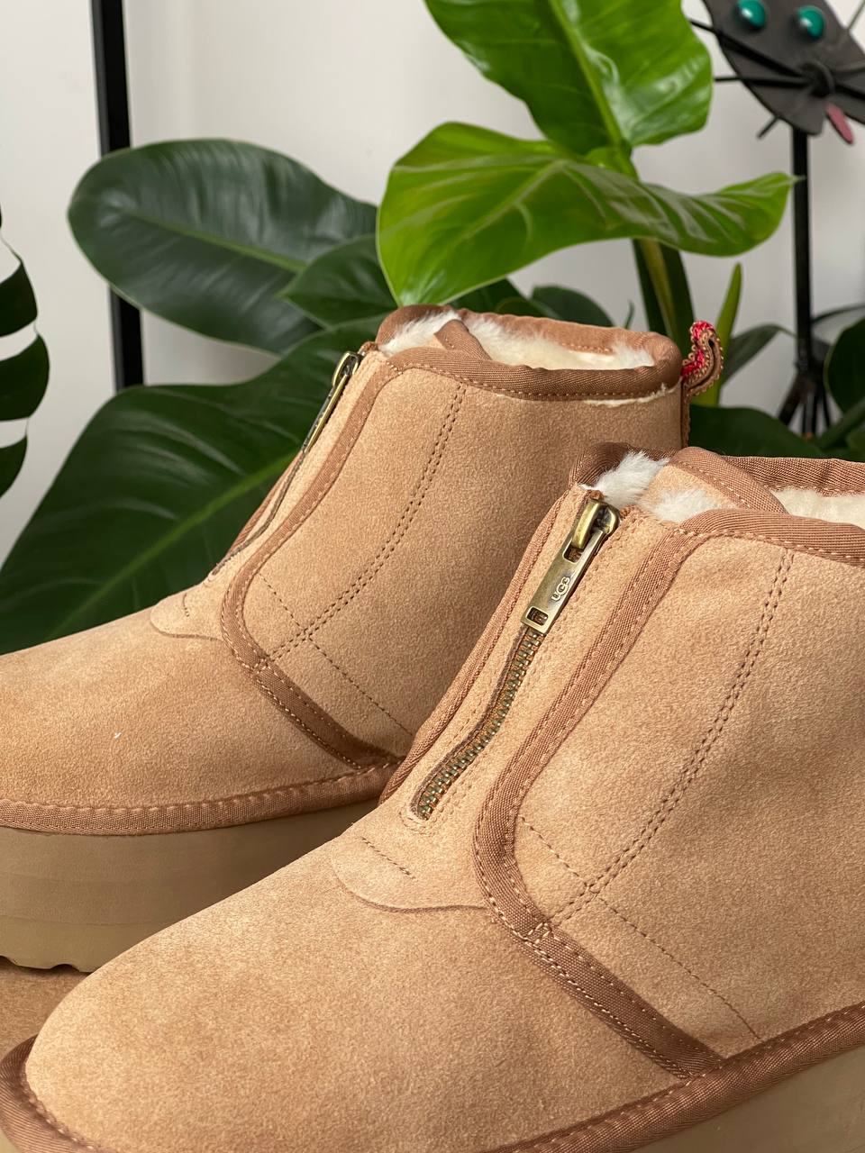 UGG Neumel Platform Zip Chestnut - oceanhype - 