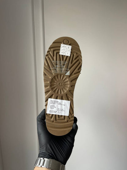 UGG Neumel Platform Zip Chestnut - oceanhype - 