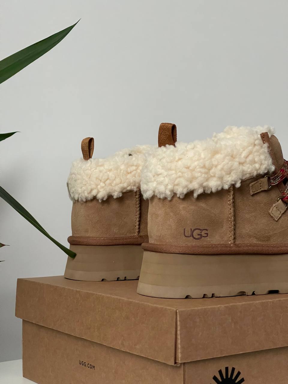 UGG Funkarra Platform Chestnut - oceanhype - 