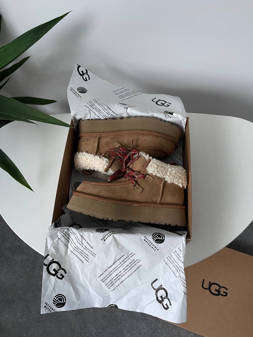 UGG Funkarra Platform Chestnut - oceanhype - 