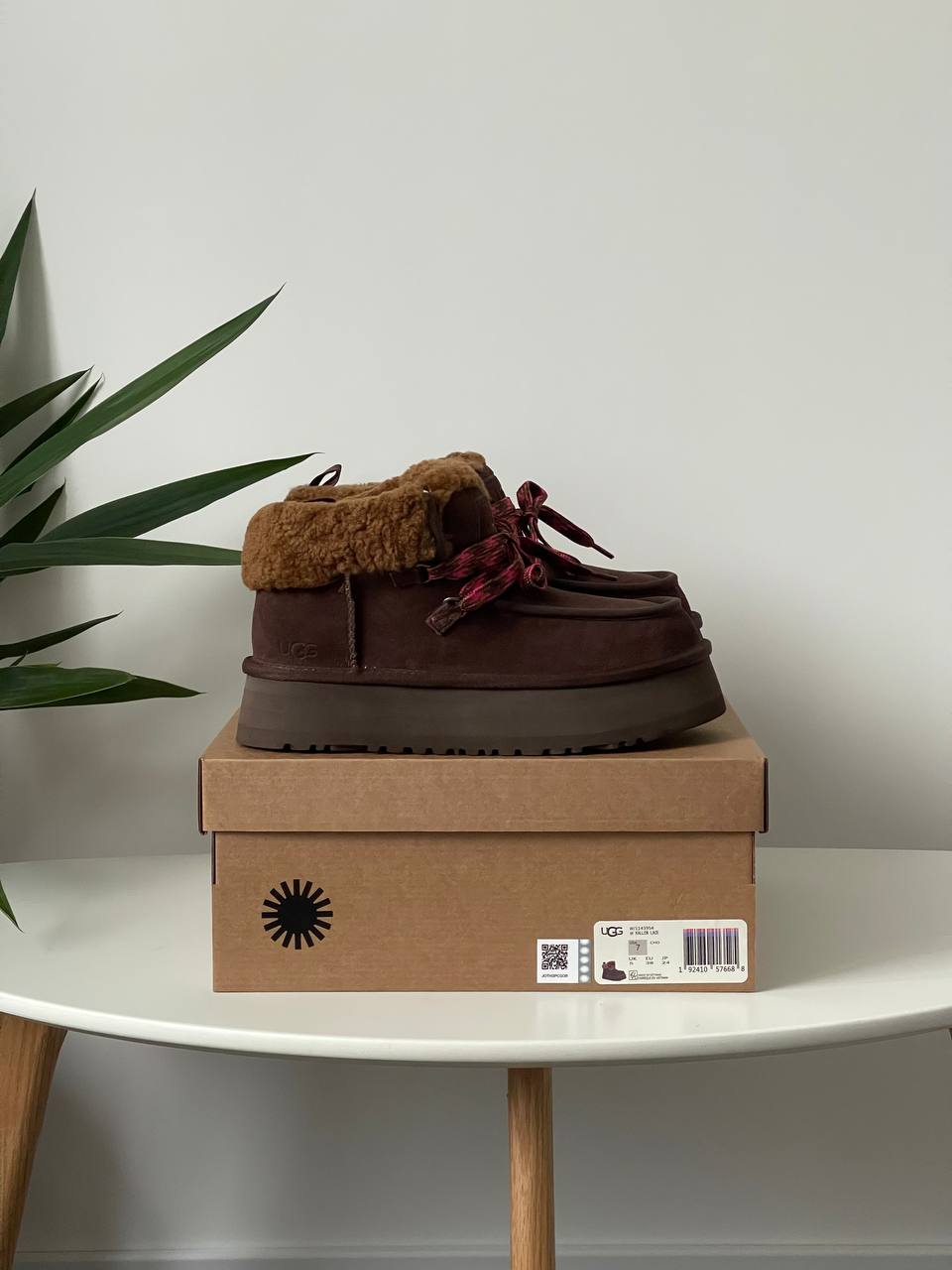 UGG Funkarra Platform Chocolate - oceanhype - 