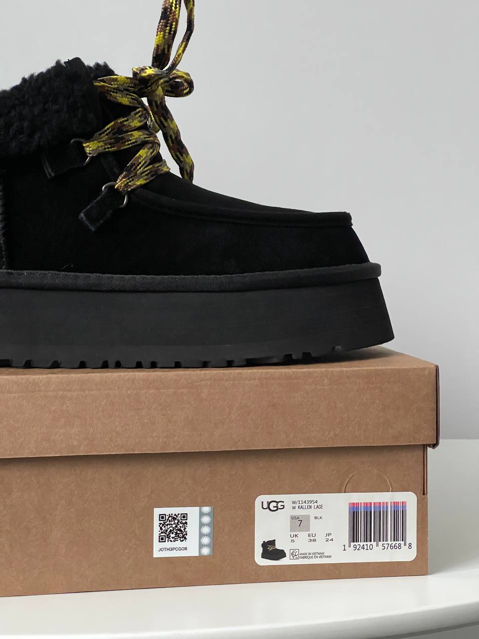 UGG Funkarra Platform Black - oceanhype - 