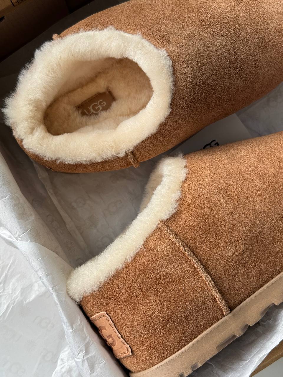 UGG Pumped Slide Chestnut - oceanhype - 
