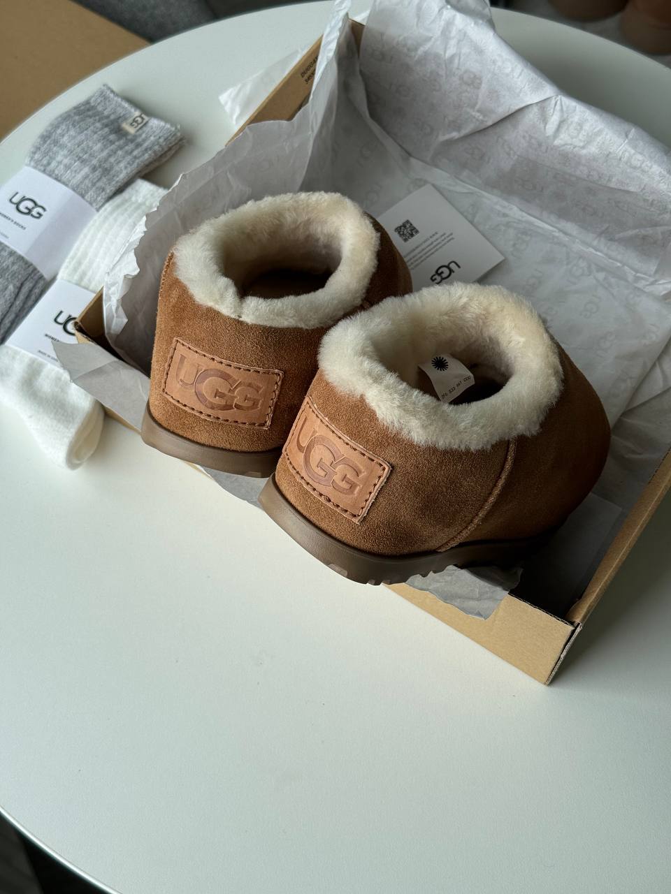 UGG Pumped Slide Chestnut - oceanhype - 