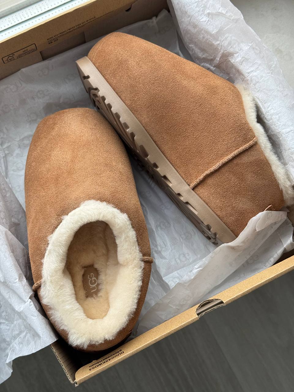 UGG Pumped Slide Chestnut - oceanhype - 