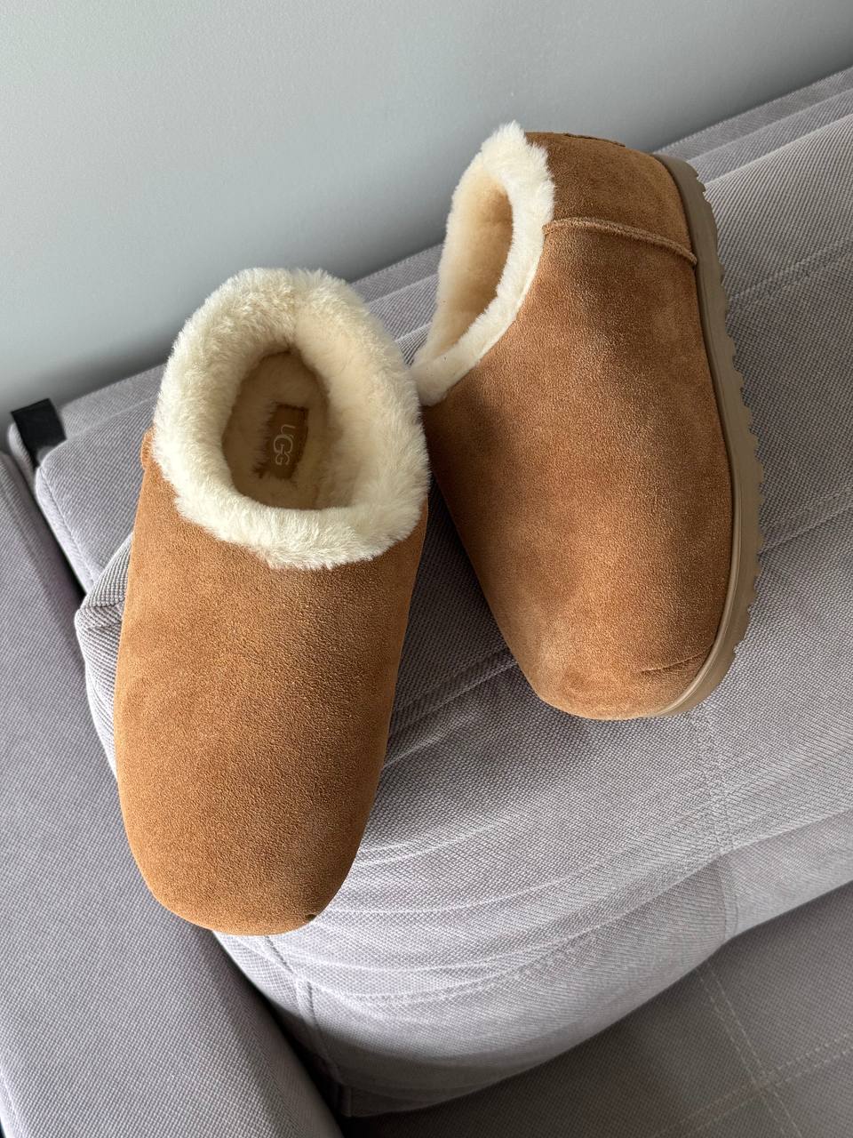 UGG Pumped Slide Chestnut - oceanhype - 
