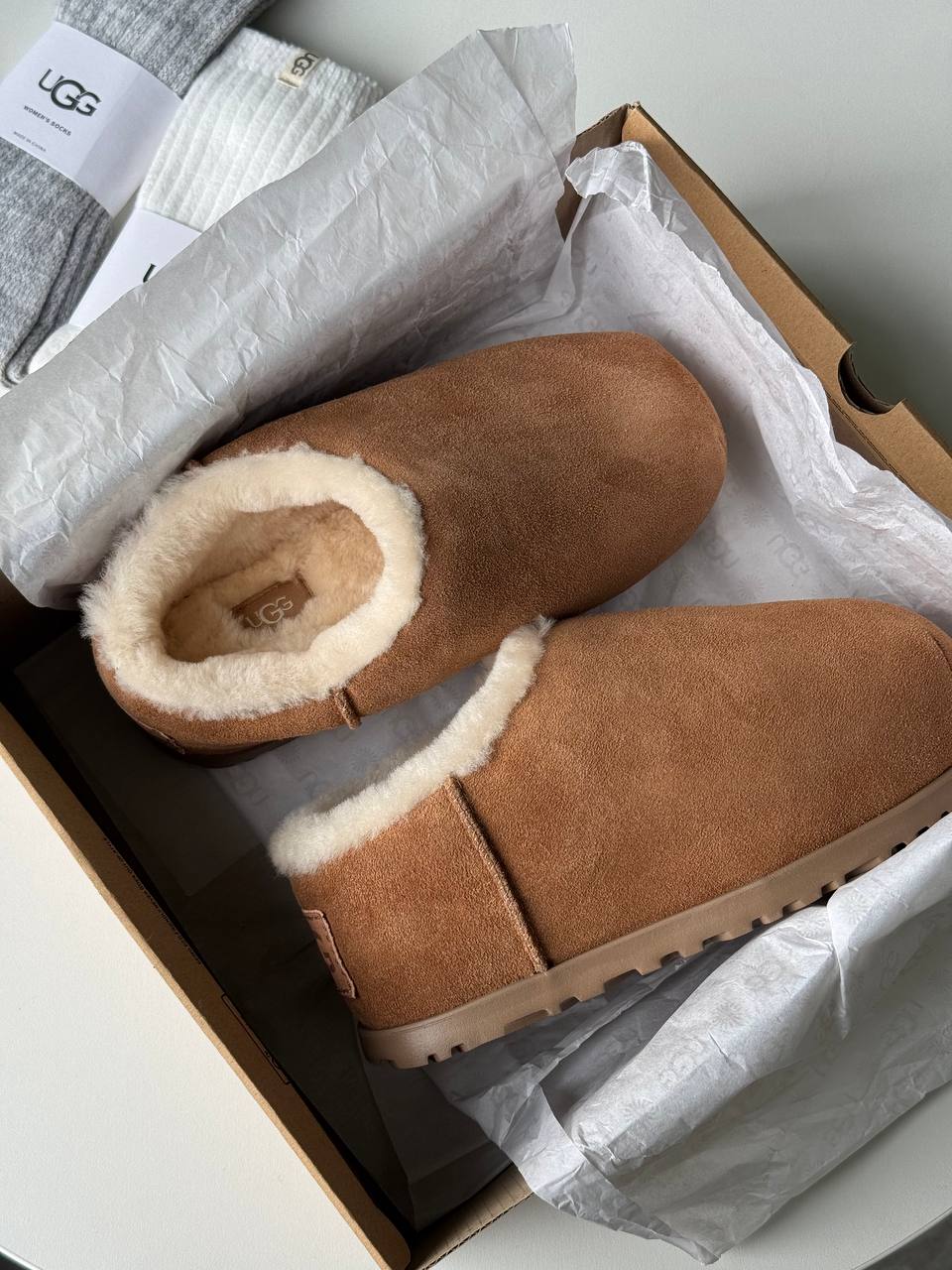 UGG Pumped Slide Chestnut - oceanhype - 